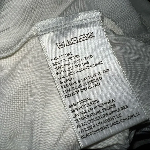 Silence + Noise Tank Top - Picture 6 of 6